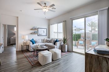 Open floor plans with ceiling fans